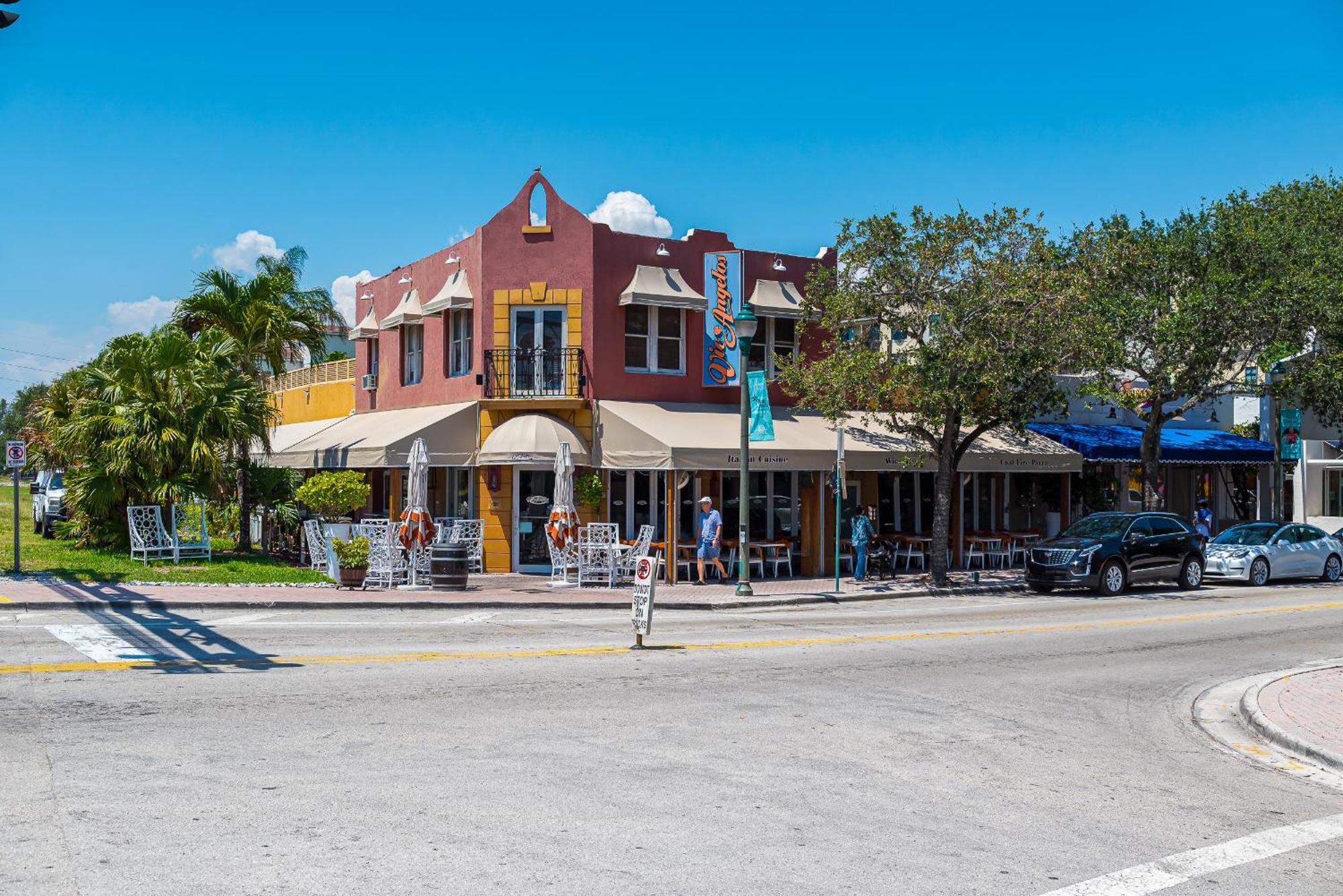 Newly Renovated Townhome With King Bed Delray Beach Kültér fotó